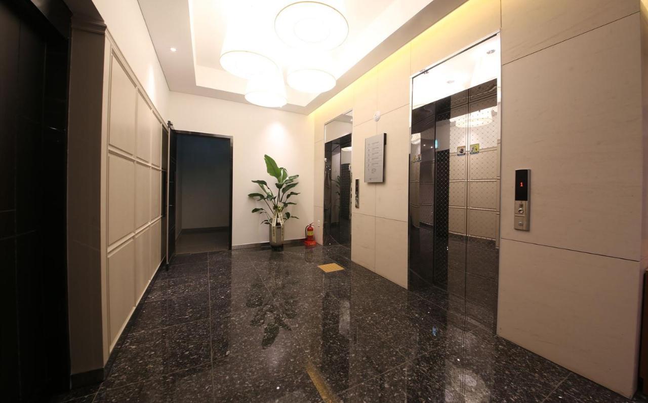 H Avenue Hotel In Gyeongju Exterior photo