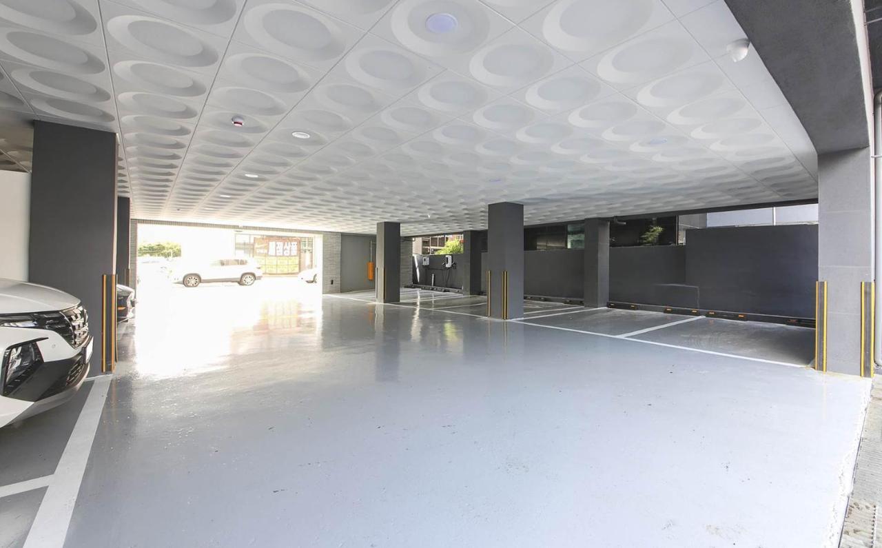 H Avenue Hotel In Gyeongju Exterior photo